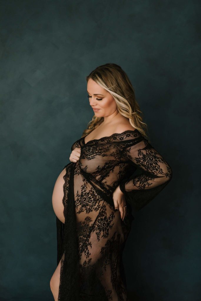 Your Perfect Maternity Shoot - SugaShoc Photography